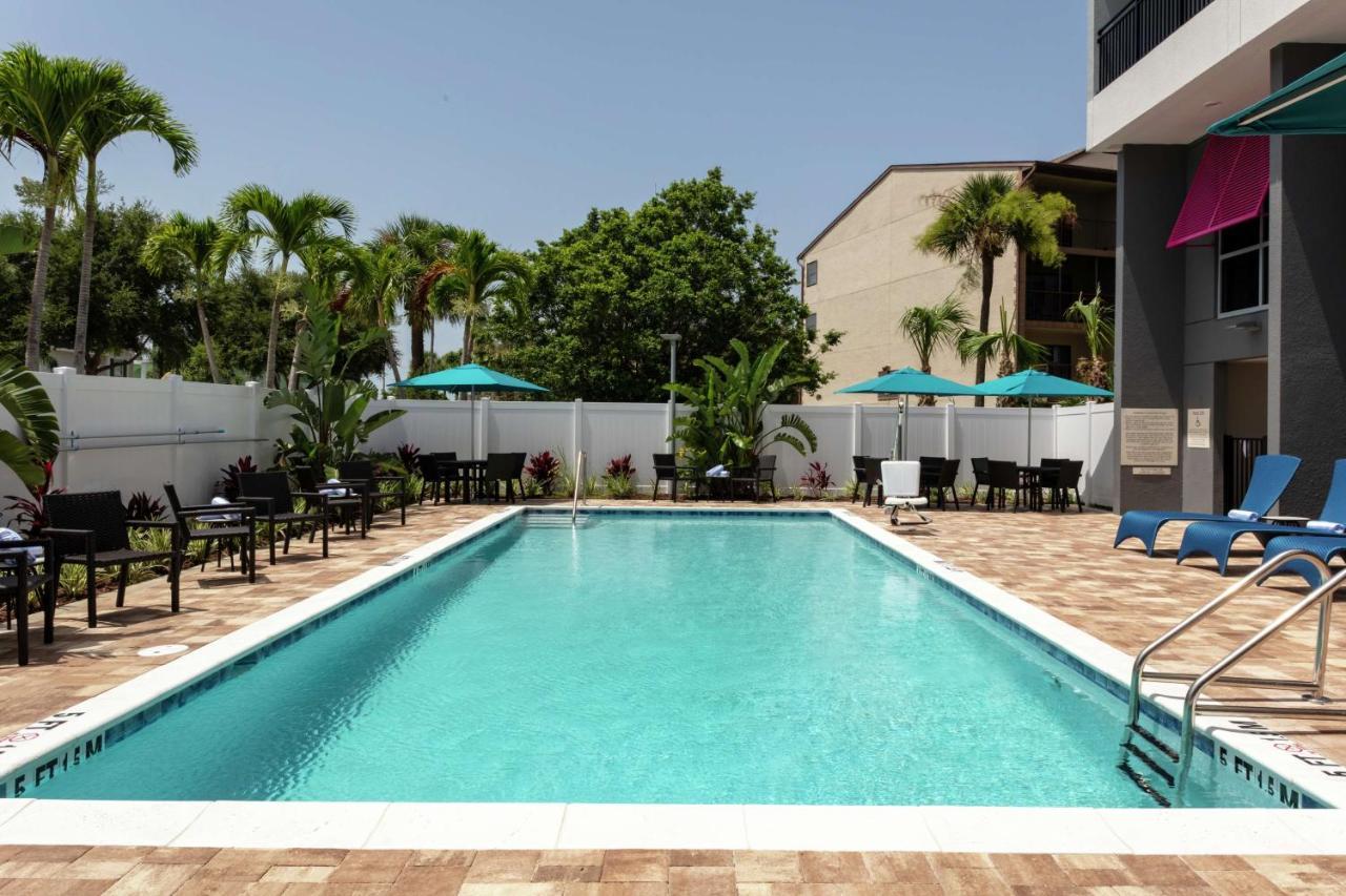 HOTEL HAMPTON INN DUNEDIN, FL DUNEDIN, FL 3* (United States